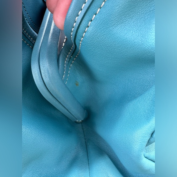 Leather Coach Bag - Picture 15 of 16